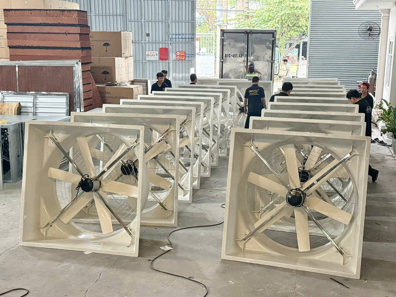 bảo dưỡng quạt thông gió composite